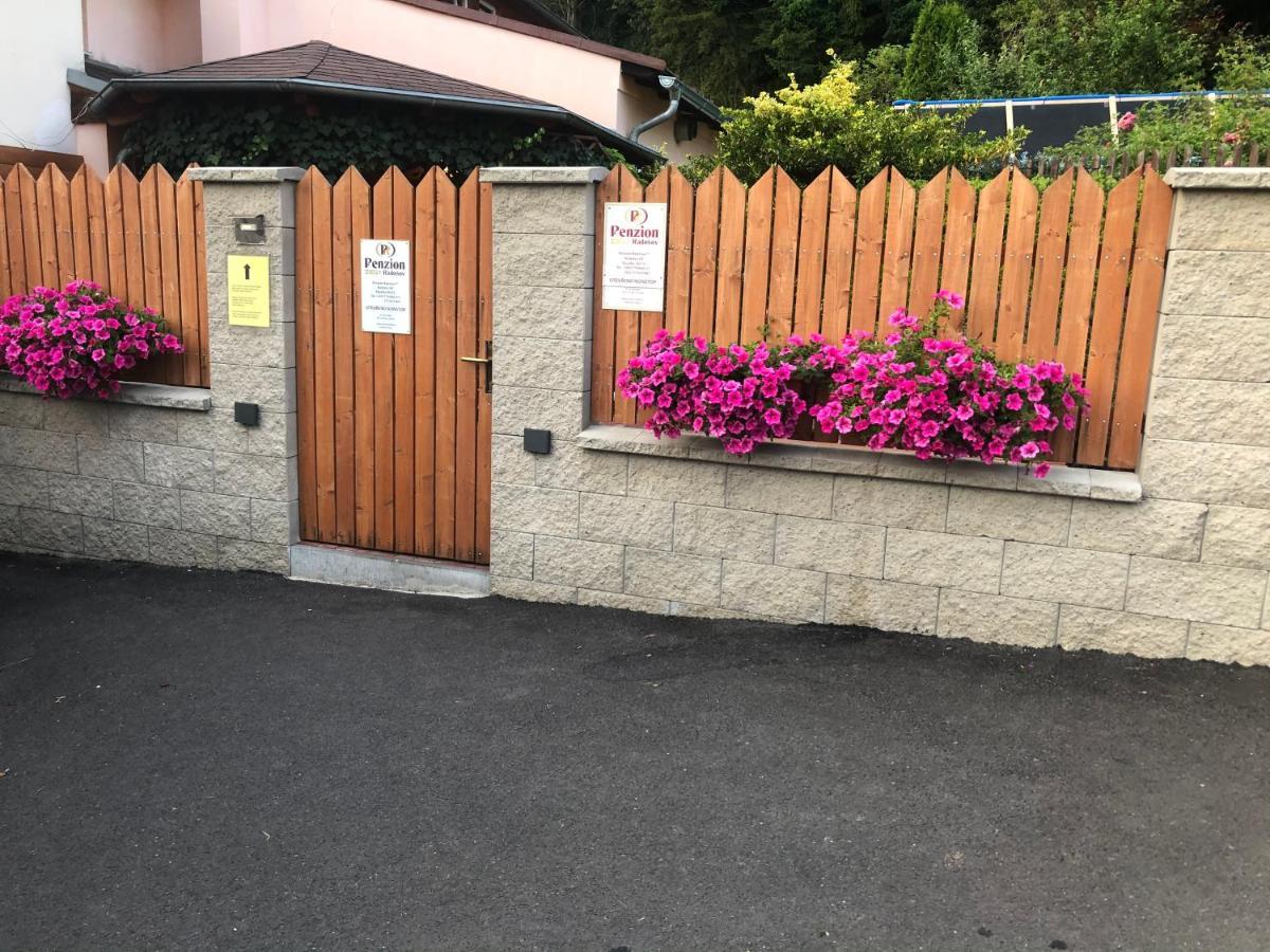 Penzion Radošov ubytování v soukromí Kyselka  Esterno foto