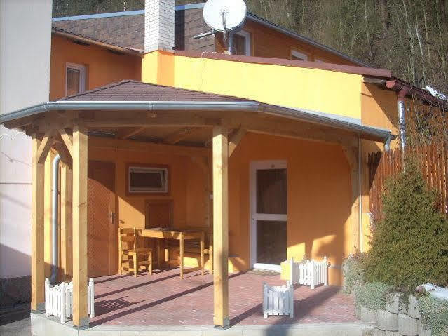 Penzion Radošov ubytování v soukromí Kyselka  Esterno foto