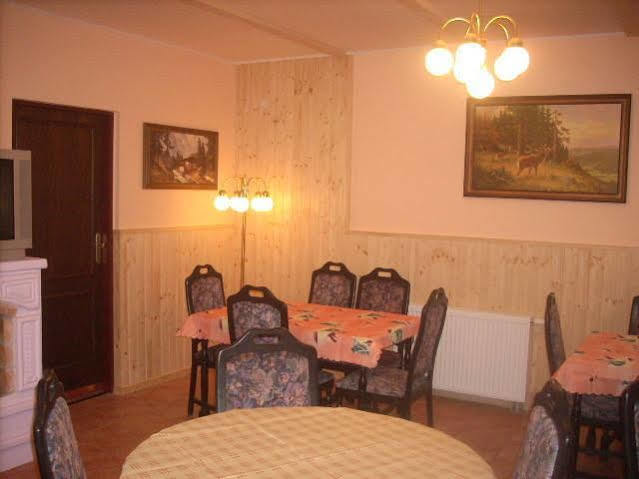 Penzion Radošov ubytování v soukromí Kyselka  Esterno foto